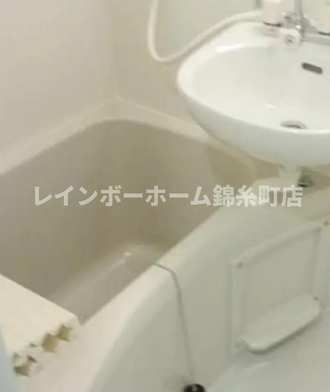 イルビラージュ四ツ木の浴室|※別部屋参照写真となります。