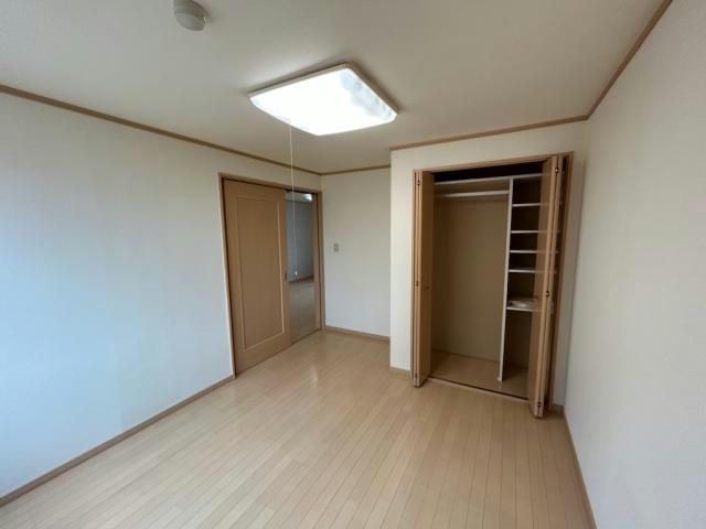 ＠スペース昭和の洋室