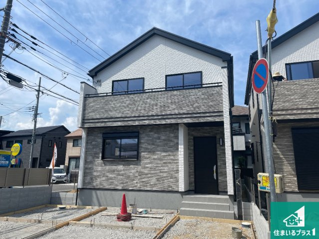 宝塚市末成町　新築一戸建ての外観|お客様に長く安心して住んでいだだける事にこだわった家づくり！住んでからのアフターサービスにもしっかりと取り組んでいます！