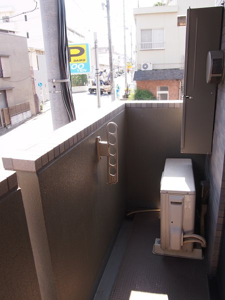 ルーブル多摩川伍番館のバルコニー