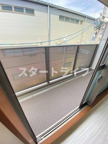 大阪市東淀川区柴島２丁目の賃貸マンションのバルコニー