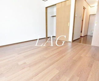 【居間・リビング】 | GRACECOURT海老名 | 洋室のお部屋です。