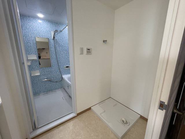 【脱衣所】 | ダイアパレスビッグウィング深谷　中古マンション