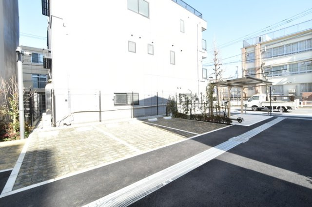 グランパセオ清澄白河Ⅱの駐車場