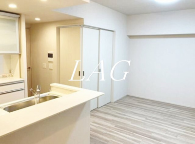 【居間・リビング】 | ルネ稲毛海岸グランマークス | 洋室のお部屋です。
