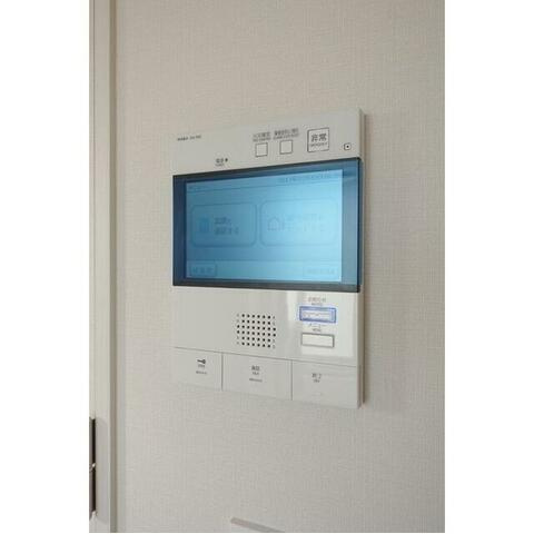 【セキュリティ】 | ルフォンプログレ品川大井 | モニター付きインターホンです