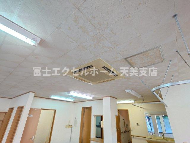 コーポラス清水丘のロビー