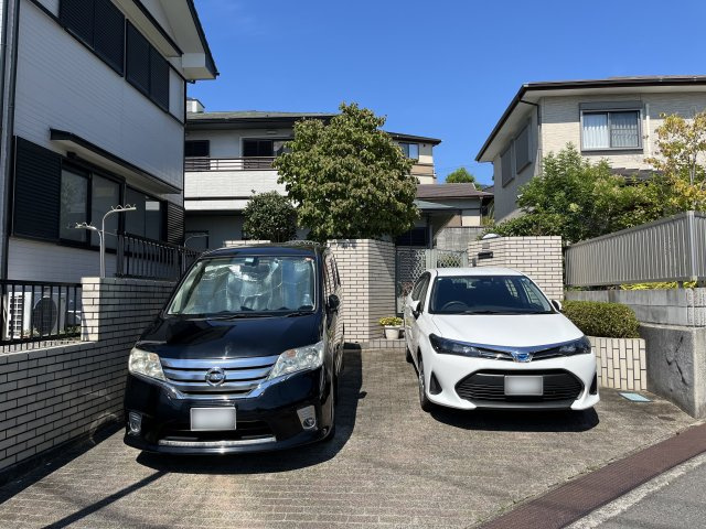 熊取町野田3丁目　中古戸建の駐車場