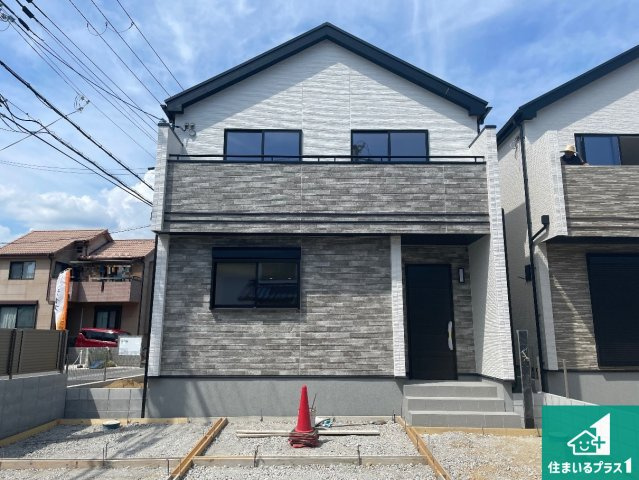 宝塚市末成町　新築一戸建ての外観|安心の10年保証！外観を美しく保ち、雨水で汚れを落とします！気になることがありましたら、お気軽にお問い合わせください！