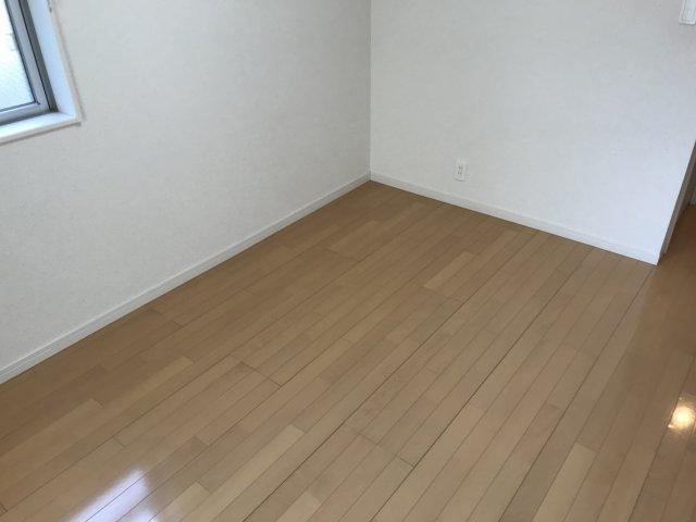 リブリ・クロシェットのその他