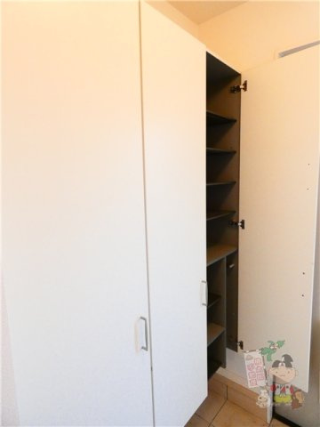 グランフォート弐番館の収納