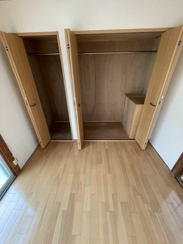 本内貸家の収納