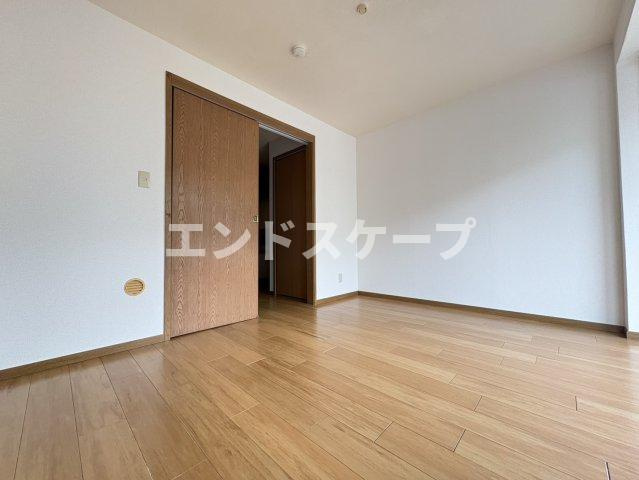 リュウガミⅡの居間・リビング|高崎、前橋のお部屋探しはエンドスケープまで！お客様の理想お聞かせ下さい♪