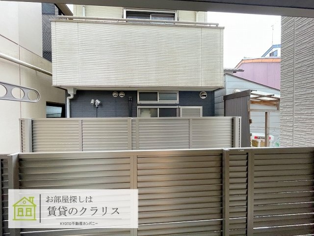 クローネ西院