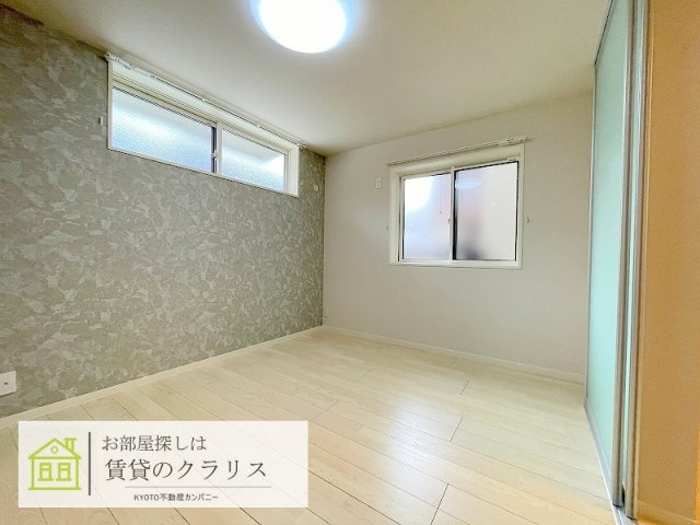 クローネ西院