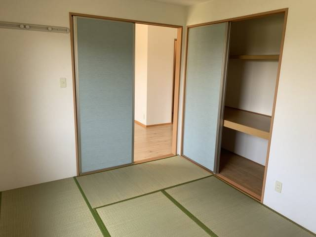 アークフラッツⅡの居間・リビング