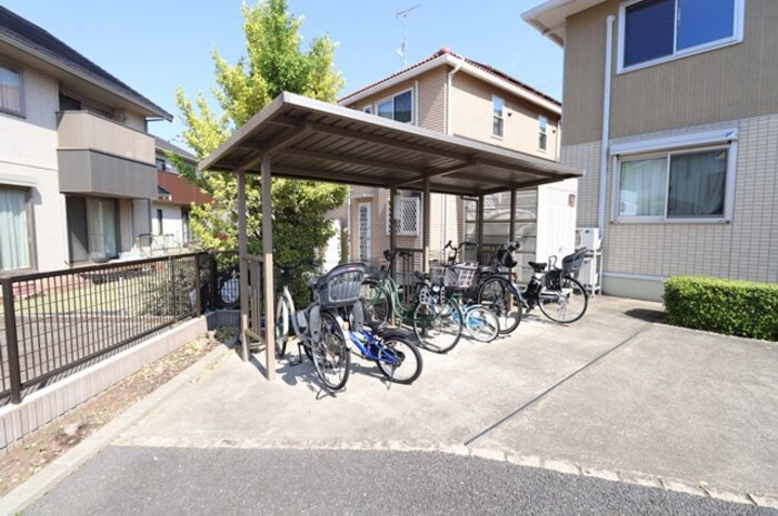 ヴィラージュ学園 Aのその他共用部分|駐輪場