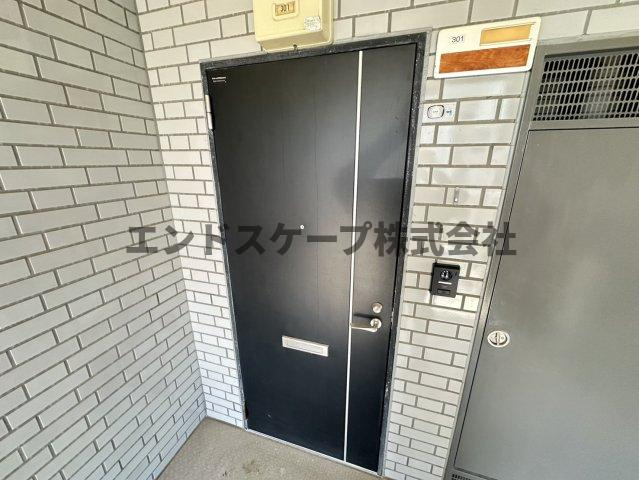 カーサ・ピッコラ高崎の玄関|高崎、前橋のお部屋探しはエンドスケープまで！お客様の理想お聞かせ下さい♪