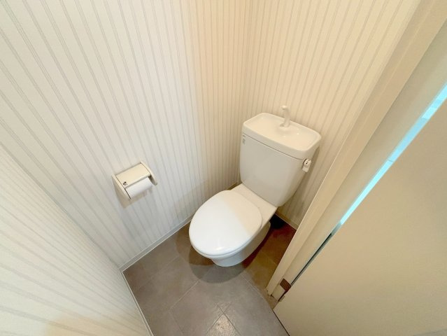 サンフラッツ新大阪別館のトイレ