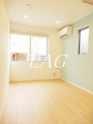 【居間・リビング】 | ｑｕｐｓｎａｋａｍｅｇｕｒｏ | 洋室のお部屋です。
