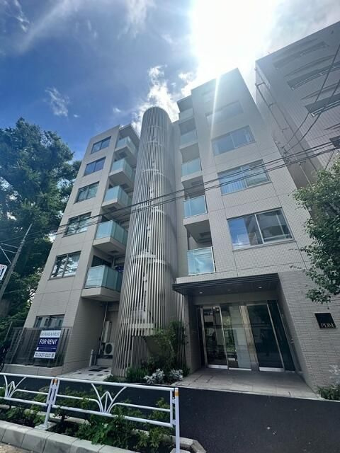 ＫＯＭＡＢＡ　ＷＥＳＴの外観