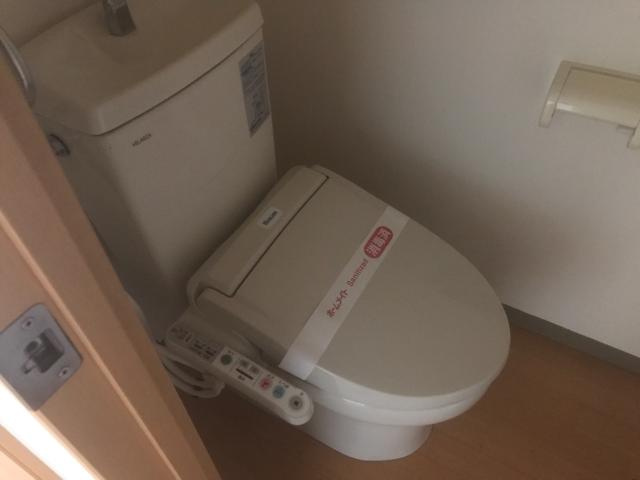 ひまわりのトイレ|シャワー付トイレ