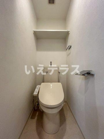 CREST TAPP 神戸湊町 NOIRのトイレ