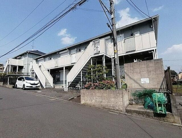 フレグランス坂下ＡＢの外観