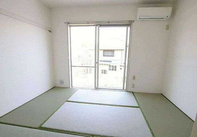 フレグランス坂下ＡＢの寝室