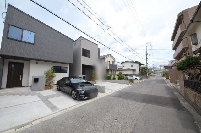 江波二本松一丁目の前面道路含む現地写真|前面道路は交通量が少なく駐車楽々