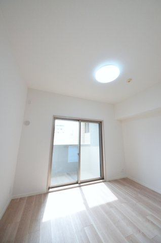 藤和平和公園ホームズの洋室|全居室収納スペース有、お部屋が広く綺麗に使えます