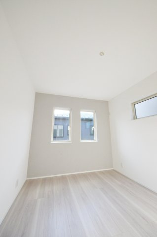 伴東五丁目の洋室|全居室収納スペース有、お部屋が広く綺麗に使えます