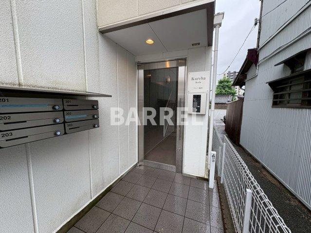 クレハ池田のエントランス