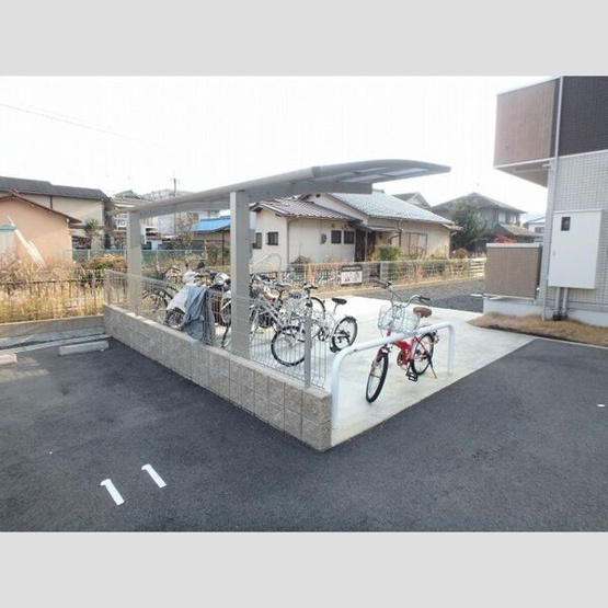 【その他共用部分】 | セレンディピティ堅田 | 駐輪場の様子です。