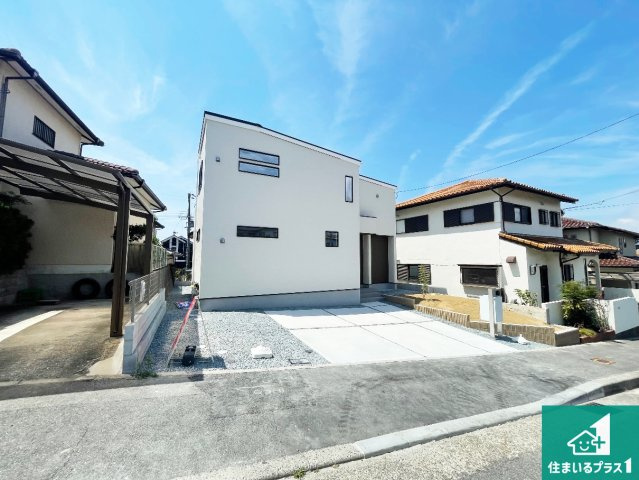 神戸市垂水区桃山台　第10期　新築一戸建ての外観|安心の10年保証！外観を美しく保ち、雨水で汚れを落とします！気になることがありましたら、お気軽にお問い合わせください！