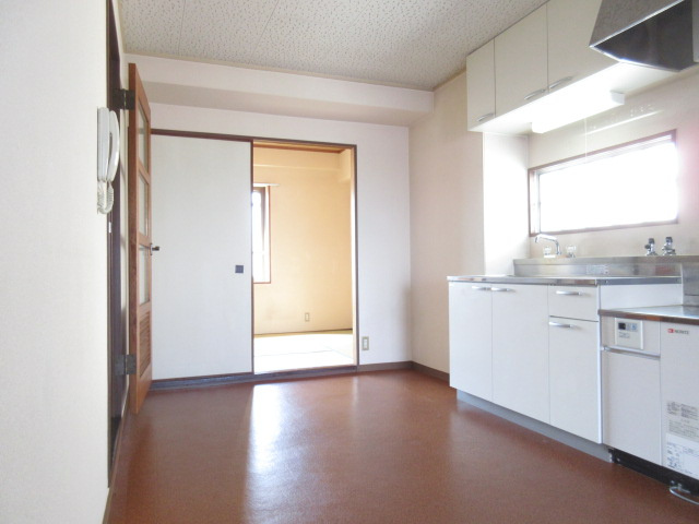 【居間・リビング】 | マンショングルンヴァルト | 同型タイプ