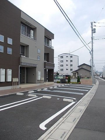 ピオニーガーデンの駐車場