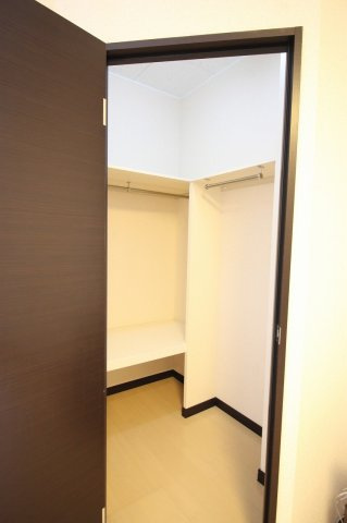 レオネクストエターナルの内装