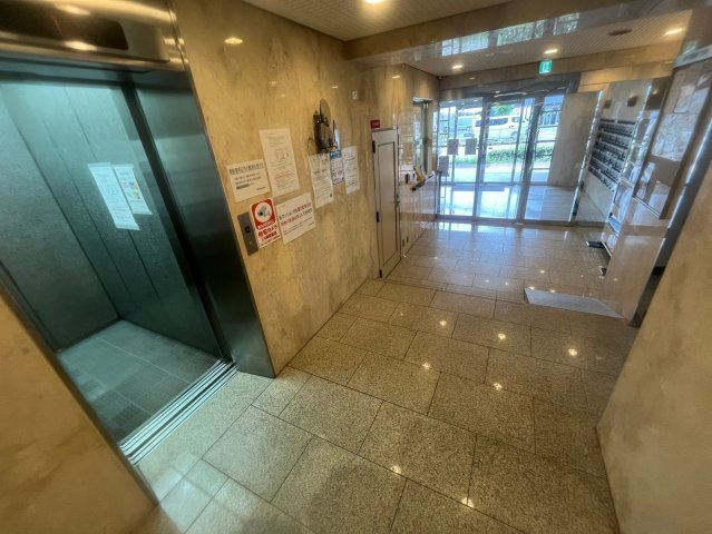 ノルデンハイム新北野のロビー