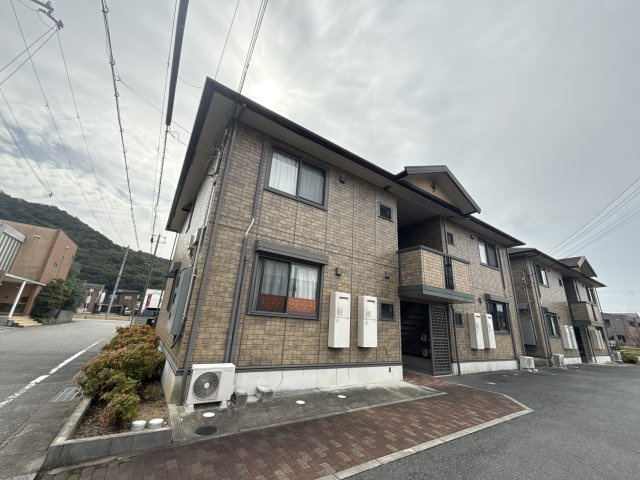 グレイスシャトル山口　A
