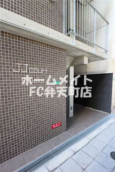 【外観】 | JJCOURT市岡 | 外観は落ち着いています