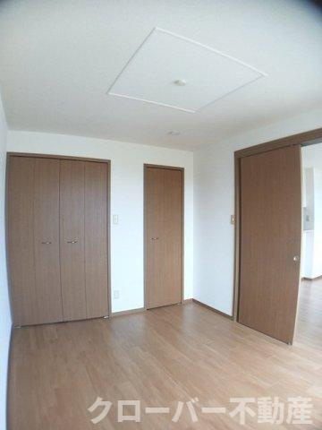 サンブリーゼ東山　Ｃの内装