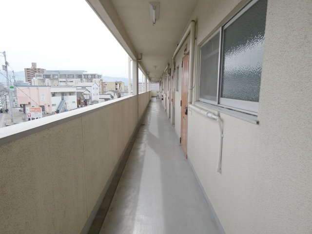 ヴェルベアの森のエントランス