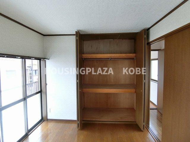 千守町２丁目貸家の収納|洋室クロゼット
