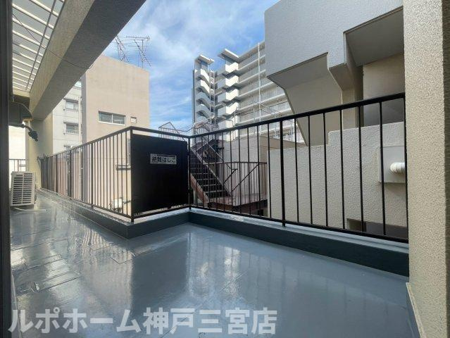 杉本商事ビルのバルコニー