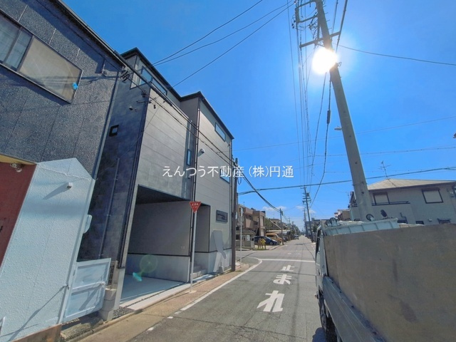 ケイアイグレイス中島新町1期の前面道路含む現地写真