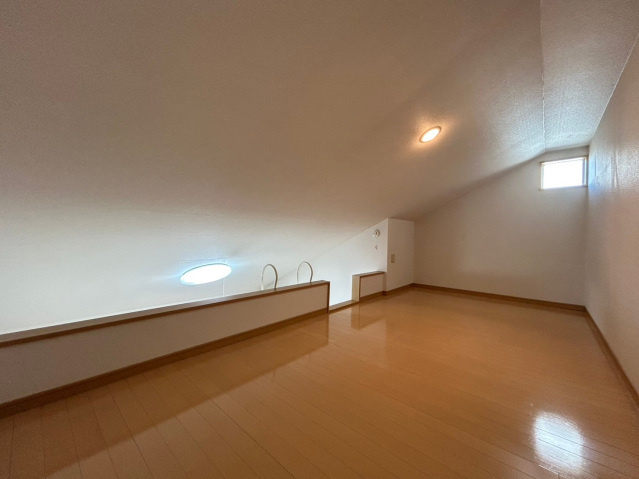ロザリオカーサⅣの洋室