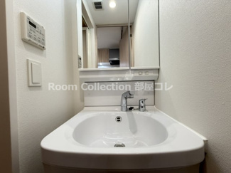 【洗面所】 | メイクスアート金山SOUTH | ※同物件他部屋写真
反転の場合有