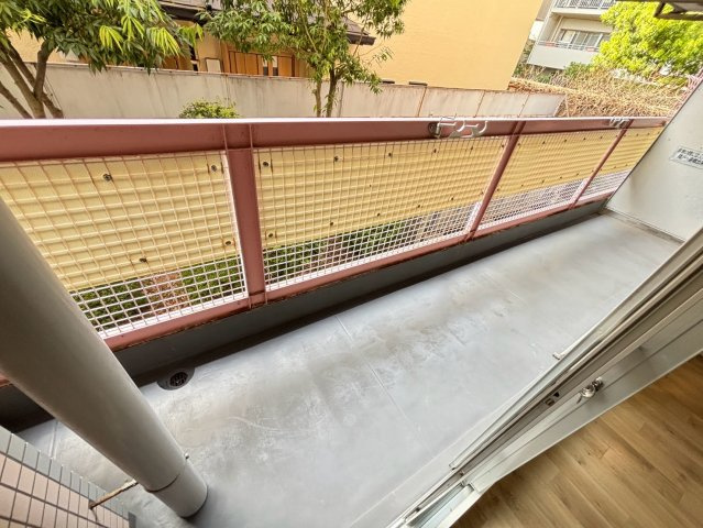 西北チェリーマンションのバルコニー