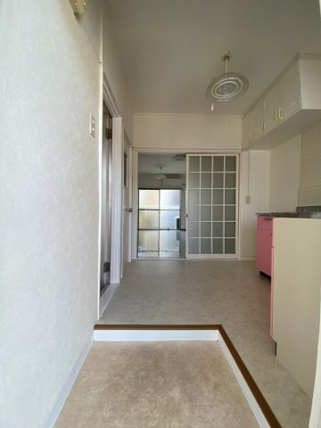 藤井マンションの玄関